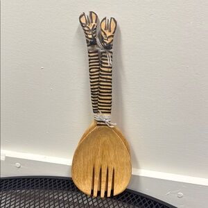 NWOT Handcrafted Zebra Wooden Salad Servers